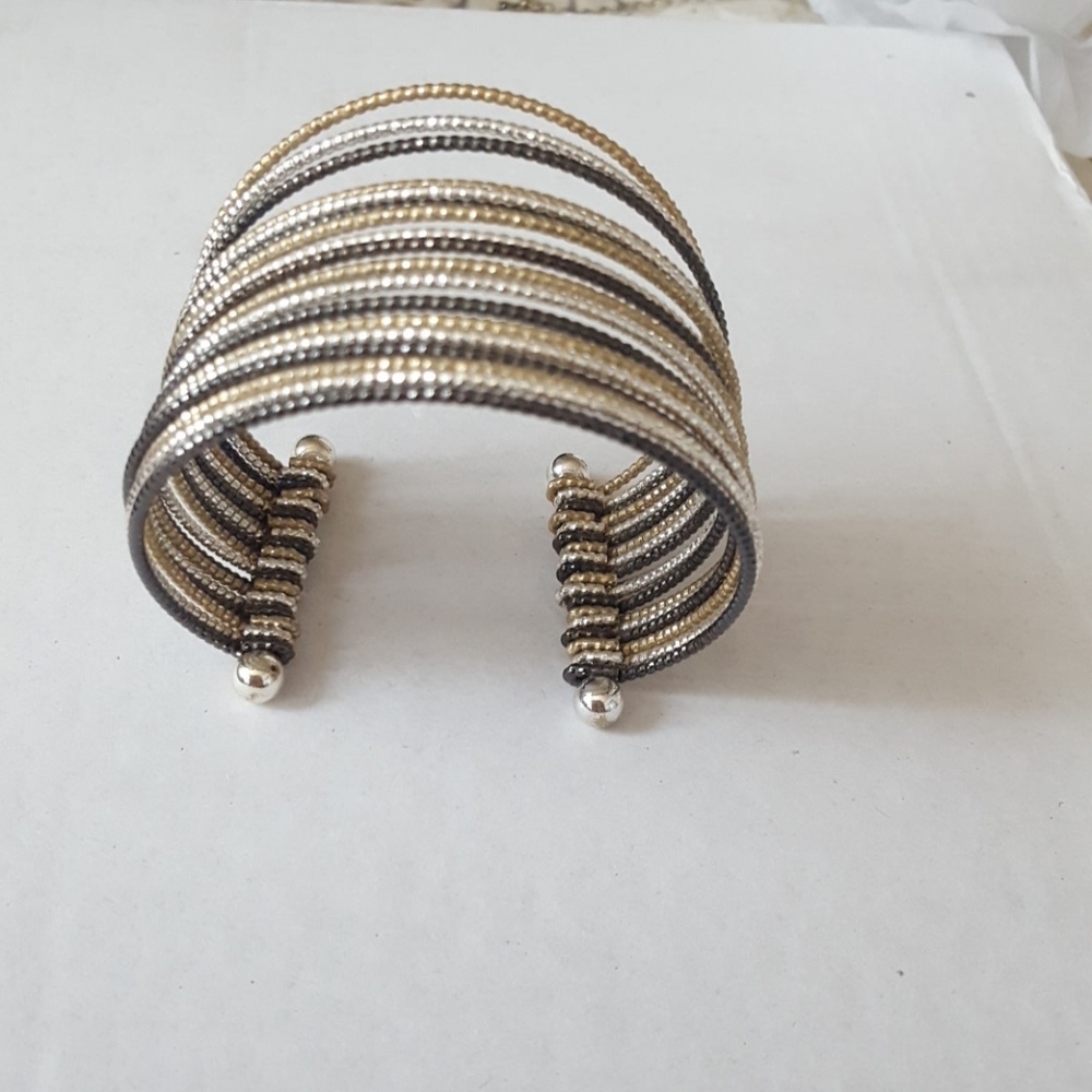 Bracelet - Picture 2 of 2